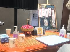 -屋有岛沉浸游戏旗舰店(中山公园店)