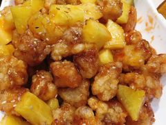 菠萝咕咾肉-小胖私厨状元宴·东北私房菜馆