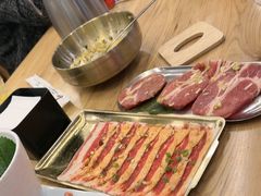 -青瓦餐厅·生鱼片·韩园烤肉(西塔店)