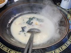 -陈大锅·岳阳鱼馆·地道岳阳菜(美食街店)