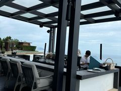 -瑰丽酒店·海吧·天际下午茶·现场DJ·天台酒吧
