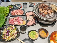 -啊美丽炭火烤肉(滑翔一店)