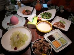 -韵秋荷(宝山龙湖天街店)