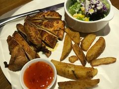 -JINNS锦时 steak&pizza(浸信会礼拜堂旧址店)