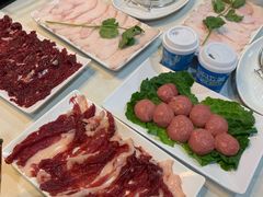 顶级鲜肥牛-潮泰牛肉火锅 · 创于1992年(车公庙店)