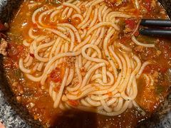 小锅米线-浩海火燒雲傣家菜(芮欧百货店)