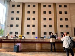 前台-威海铂丽斯国际大酒店(威海高铁站店)