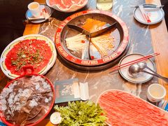 -蜀辣居鲜货老火锅(双流万达店)