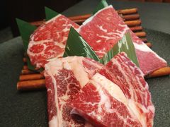 -铭牛烧肉·和牛海鲜自助(高新月牙湖店)