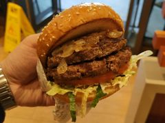 -The Habit Burger Grill 哈比特汉堡(爱琴海店)