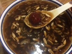 八宝粥-海荣锅贴馆(五味十字店)