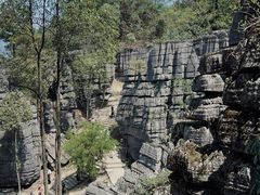 -梭布垭石林景区