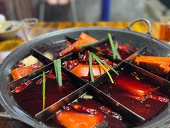-正南齊北重庆老火锅(光华村直营店)
