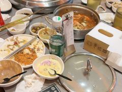 -黑金·寻焰自助百汇·烤肉·火锅(中街店)