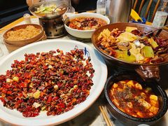 -渝味川菜(夜宵航母店)