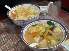 -长人馄饨铺(解放街店)