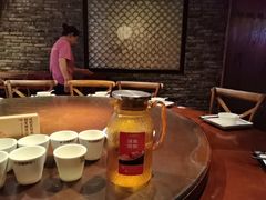 -吴越荣记苏州菜·松鼠桂鱼 100% 活鱼现做(月光码头店)