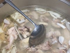 -大头椰·海南椰子鸡火锅(思明万象城店)