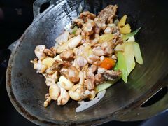 -西街夜油条·麻团包乌饭