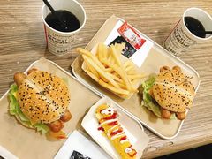 -牛纽塔·牛人堡(群众路店)