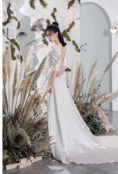 -欣薇婚纱(新源乐汇城店)