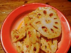 -老三样·美食研究中心(世贸路店)