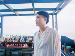 -瑰丽酒店·海吧·天际下午茶·现场DJ·天台酒吧