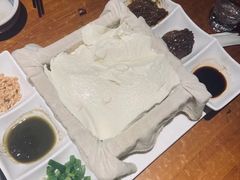一块豆腐-95号酱骨·一块豆腐(展春园西路店)