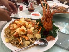 -龙悦湾酒家·八阵鱼生·渔人码头店