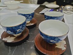 -红鼎豆捞·非遗鲍皇汤火锅(宝丰路店)