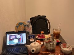 -嘁嘁茶泡饭