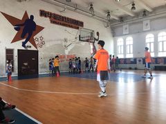 -育华篮球培训(新华路校区)