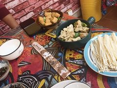 -弘烨 贵州酸汤 鱼火锅(东财店)