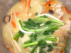 -姚记抚仙湖石锅鱼庄