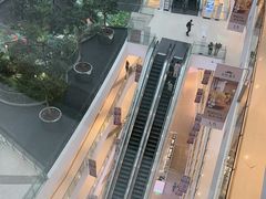 -LuOne凯德晶萃广场(徐家汇路店)
