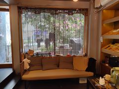 -泰·菩提树下[泰式按摩x精油SPAx肩颈头疗](新景店)