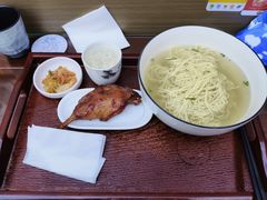 -百年老字号·观振兴蟹黄面·三虾面·苏式面(观前街富仁坊巷店)