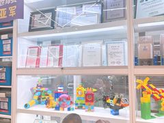 -斯坦星球AI编程·机器人科创·科学实验·信奥·思维·STEM·乐高·竞赛考级(长宁虹桥大融城荟聚中心)