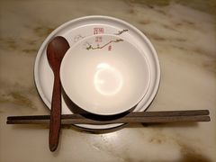 餐具摆设-绿茶餐厅(光谷世界城步行街店)