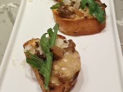-必胜客(龙之梦购物中心店)