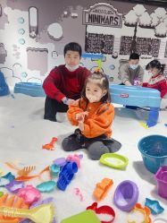 -MINI MARS KIDS CLUB亲子家庭中心(长宁天山店)
