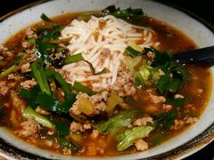 小锅米线-缘生态云南菜·野生菌庭院餐厅(华侨城店)
