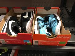 -NIKE常州永宁换季优惠店