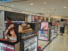 -关西国际机场直营免税店