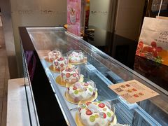 -花花卷卷·鲜食蛋糕(静安久光百货店)
