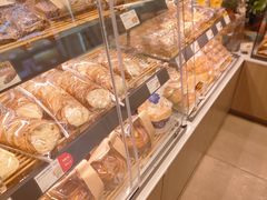 -PARIS BAGUETTE巴黎贝甜(周浦万达店)