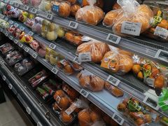 -盒马鲜生(红莲店)