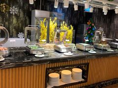 自助取餐区-安徽饭店·白鹭阁自助餐厅(梅山路店)