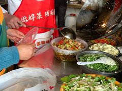 -廖哥泡椒兔(峨眉店)