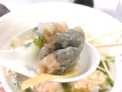 皮蛋蛋黄双拼馄饨-海平馄饨(逍遥二路店)